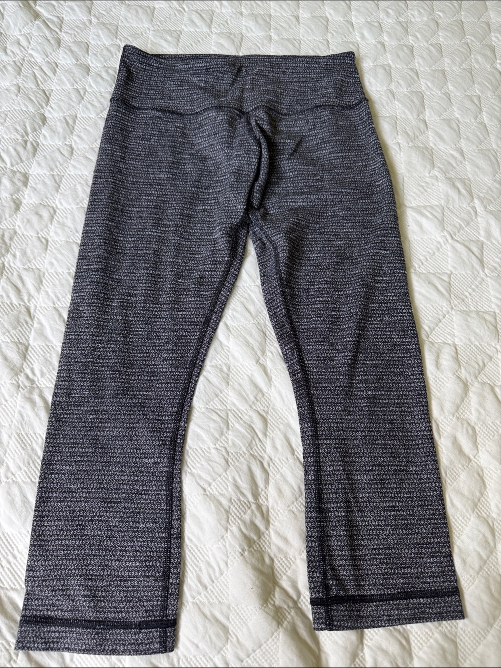 lululemon athletica Heathered Black & White Leggings - size 6
